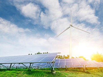 Solaranlage und Windrad Solaranlage und Windrad