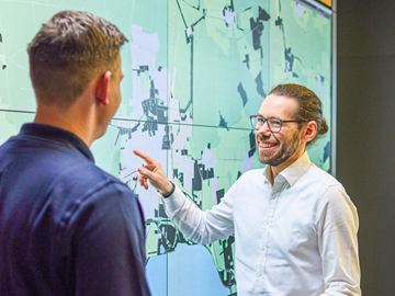 Karriere, Holger Karriere, Holger