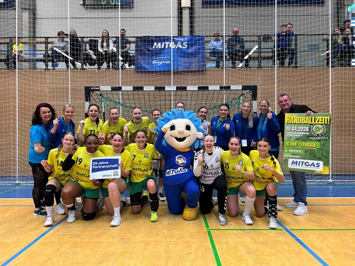 MITGAS und die Handballerinnen des SC Markranstädt feiern ihre 25-jährige Partnerschaft MITGAS und die Handballerinnen des SC Markranstädt feiern ihre 25-jährige Partnerschaft