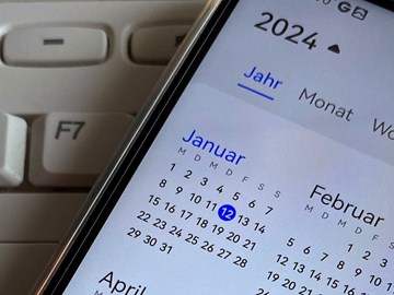 Kalender 2024 auf Smartphone Kalender 2024 auf Smartphone