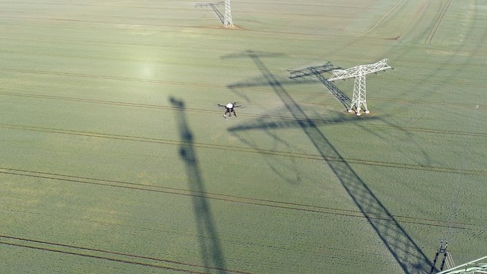 2_Drohnenflug_Mitnetz Strom 2_Drohnenflug_Mitnetz Strom