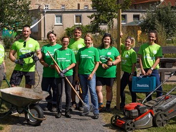 Mitarbeiter vor Ort Mitarbeiter vor Ort