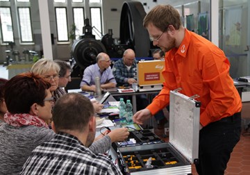 Lehrer bei der Fortbildung Lehrer bei der Fortbildung