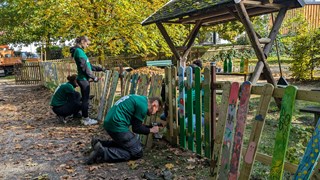 Mitarbeiter vor Ort Mitarbeiter vor Ort